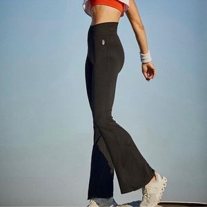 Free people movement Good Karma Leggings